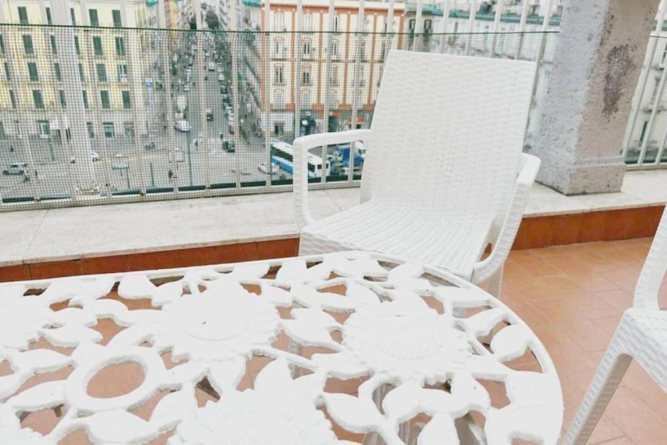 Napoleon In Principe Umberto Square Apartment *